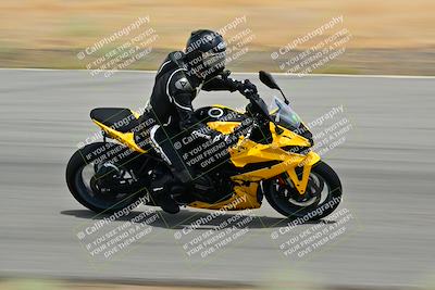 media/May-31-2025-Classic Track Day (Sat) [[da23ab3028]]/Group C/Session 4 (Turns 4 and 6)/